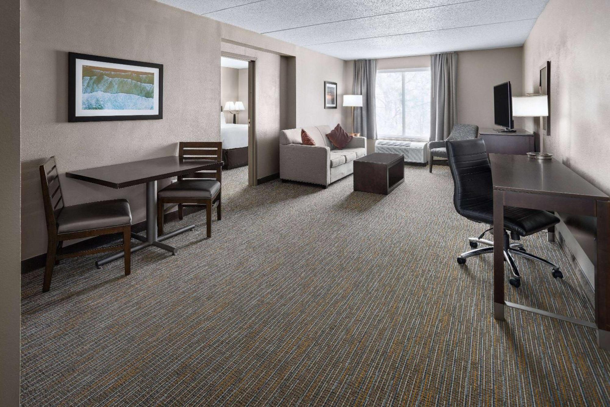 La Quinta Inn & Suites By Wyndham Mooresville Zewnętrze zdjęcie